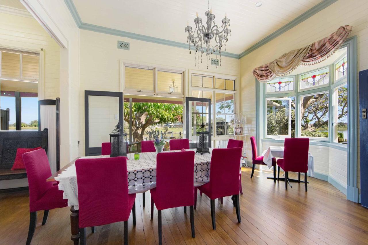 האט הד The Old Bank Gladstone Licensed Restaurant & Boutique Accommodation מראה חיצוני תמונה